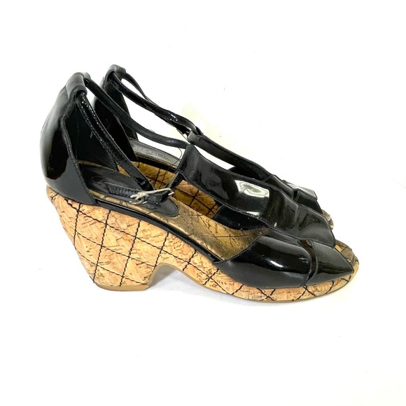 Chanel patent leather espadrilles sandals size 7 - Picture 1 of 7